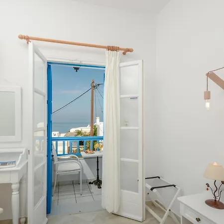 Hotel Anixis Naxos City
