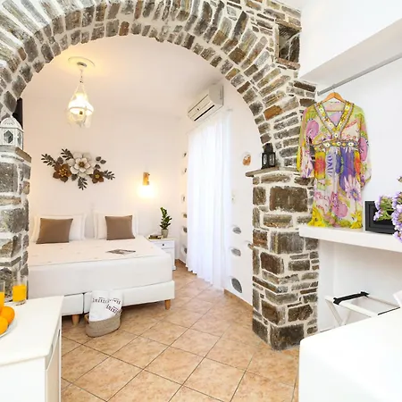 Hotel Anixis