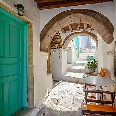 Anixis Naxos City