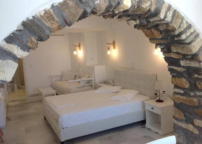 Anixis Hotel Naxos City